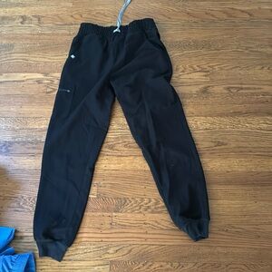 Figs women’s Zamora™ - High Waisted Scrub Pants - S / Black